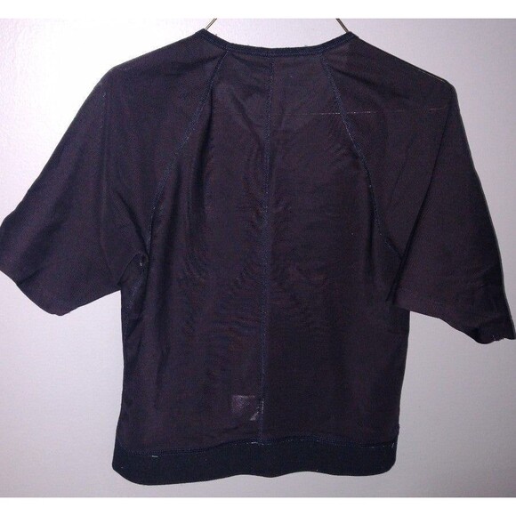 Veronique Design Compression Top w Sleeve - Picture 8 of 10